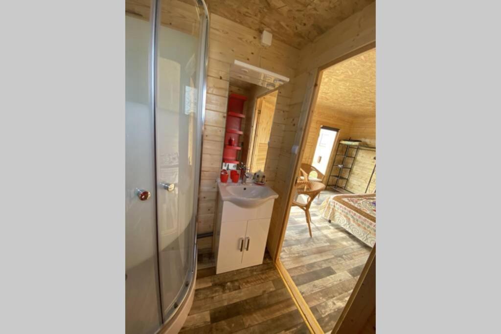 Charmant Chalet Pour 2 Personnes Spa Prive Massillargues-Attuech Екстериор снимка