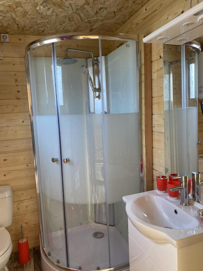 Charmant Chalet Pour 2 Personnes Spa Prive Massillargues-Attuech Екстериор снимка