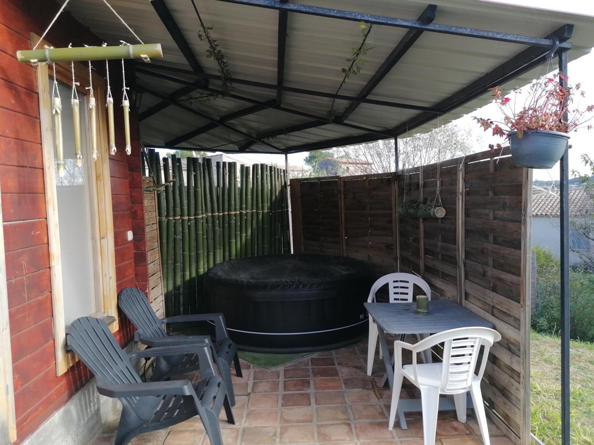 Charmant Chalet Pour 2 Personnes Spa Prive Massillargues-Attuech Екстериор снимка